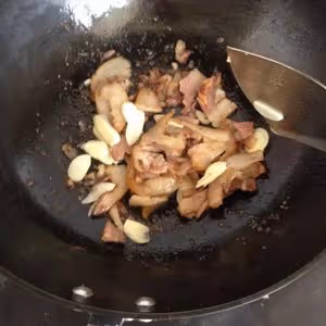 韓國泡菜炒豬頭肉
