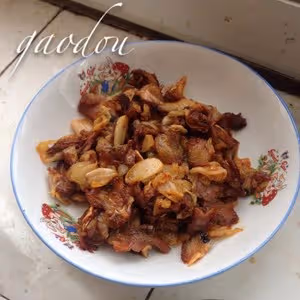 韓國泡菜炒豬頭肉