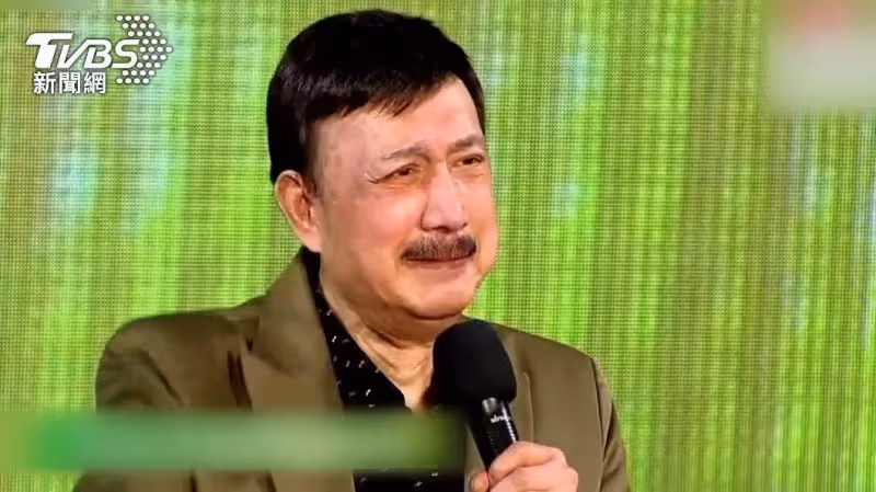 首曝余天病床照,余祥銓曝病況脖子血管全塞住右半身動不了,醫生檢查後愣住:真的太幸運了