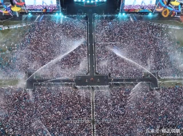 舞台事故接連起,紅館發生意外後,「鳥叔」演唱會又有人墜亡