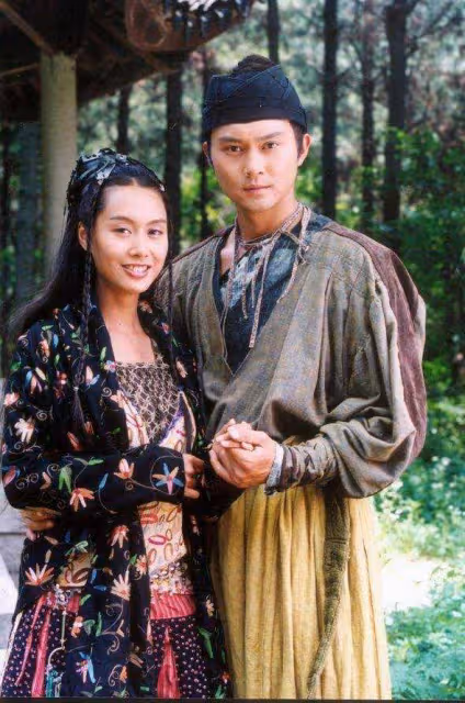 感動!張智霖緊急入院獲粉絲寺院祈福,經典作品播出28周年引懷念