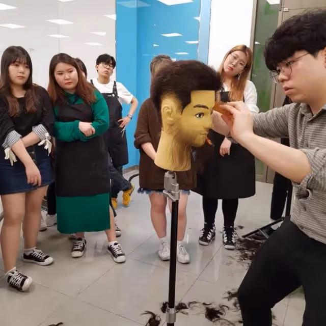 學完之後或許站在偶巴旁邊補妝的人就是你了…