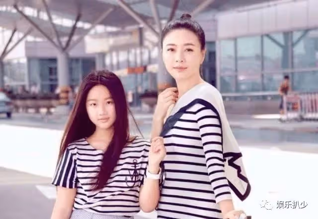 她事業巔峰意外懷孕 女兒長相浮現生父基因