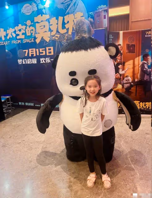 董璇恭賀陳思成,與佟麗婭一家關係微妙,閨蜜離婚不影響其中感情