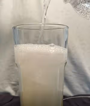 可爾比思蘇打水 手把手教會你可爾比思原液製作方法，家裡也可以輕鬆做日料店必點飲料