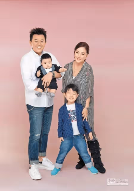 全因老婆「一句話」，讓情場浪子「庹宗康」竟變愛家好男人！