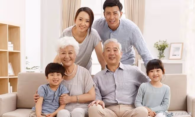 婆婆不願意帶孫子,反而在一旁指指點點,兒媳婦:你行,你來帶
