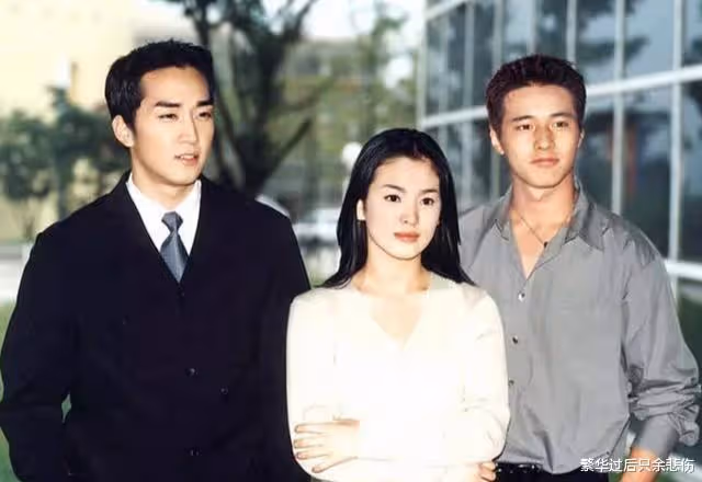 元彬9年前舊照在韓網瘋傳,號稱韓國第一美男,果然名不虛傳