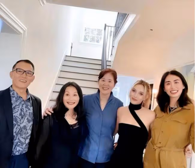 與谷愛凌合照美女 竟是林徽因曾孫女!背景驚人