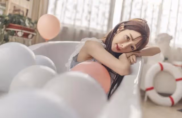 「我沒錢旅遊，你請什麼月嫂」岳母留的月嫂費被婆婆搶走，有好戲