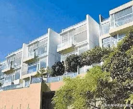 古天樂香港住宅曝光, 竟住這樣的地方? 網友: 錢都用來建學校了