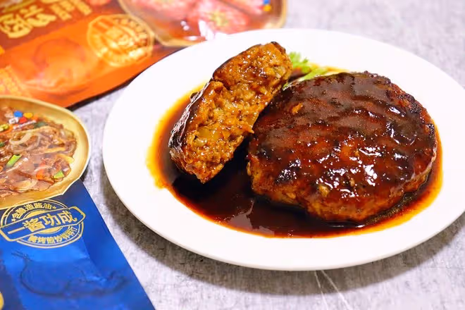 日式漢堡肉：鮮嫩流汁，肉香滿分！