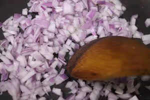 日式漢堡肉：鮮嫩流汁，肉香滿分！