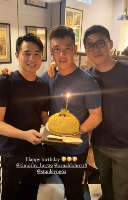 何猷亨開派對慶祝29歲生日 摟著何超欣出鏡