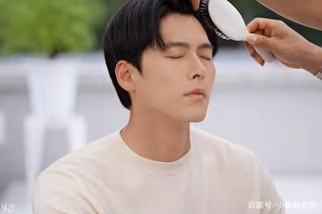 孫藝珍懷孕後,玄彬性感躺床+致命濕發近況照流出!網:不如脫