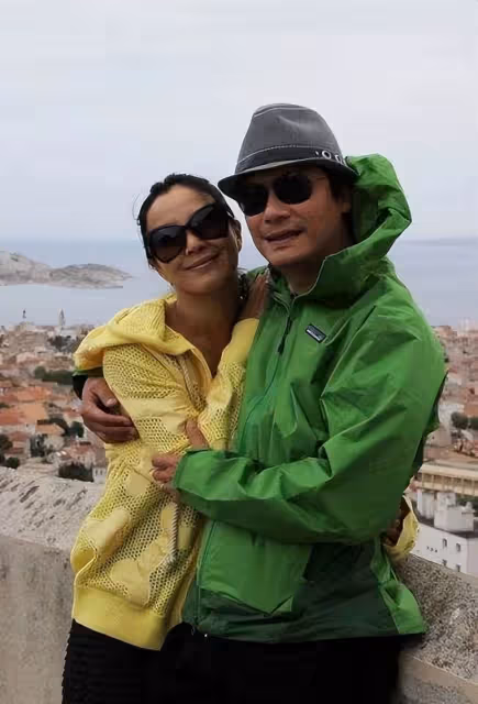 59歲羅嘉良:一段失敗的婚姻,二婚娶小12歲的蘇巖,婚姻狀況如何了?網友:看盡浮沉不枉此生