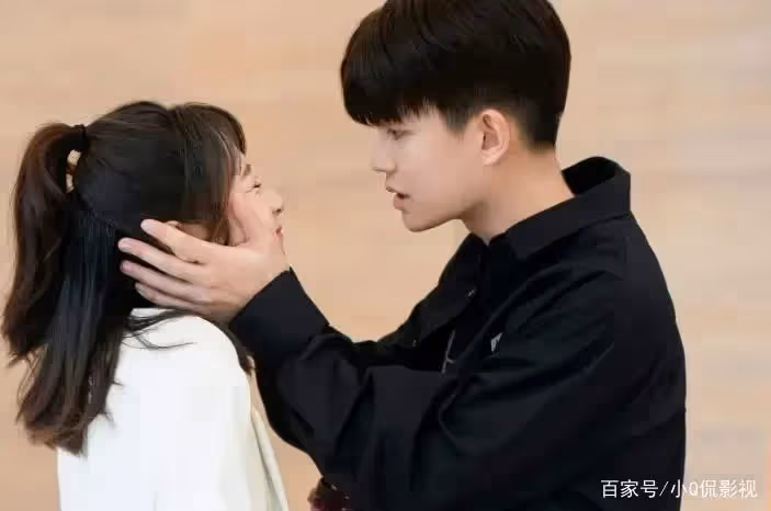 任嘉倫主演的10部電視劇《周生如故》排行第二!榜首毫無懸念