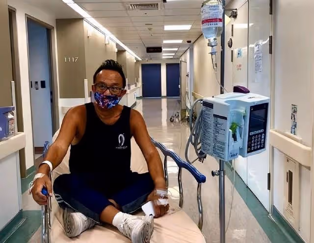 歌手黃大煒緊急入院!突發心臟衰竭腎臟嚴重水腫,女友露面爆近況