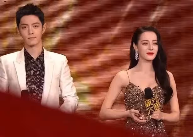 迪麗熱巴獲最佳女演員提名!網傳肖戰和迪麗熱巴將合演「甜寵劇」,男女主角堪稱「顏值頂配」粉絲超興奮!