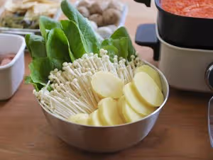 川味豆乳火鍋（麻辣解膩）
