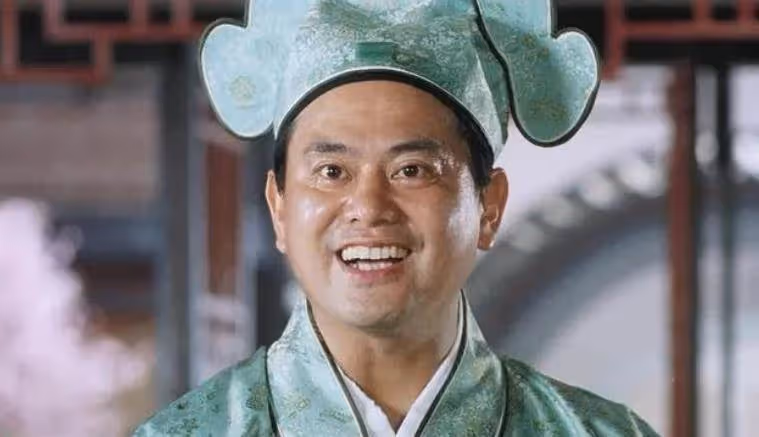 71歲陳百祥近況曝光,結婚43年無子,老婆黃杏秀是他一輩子貴人