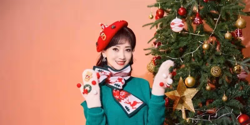 「新凍齡女神」60歲的葉童,61歲的葉倩文,她們滿頭白髮,足以讓溫碧霞羞愧不已,網友:高清鏡頭下都「露餡」了
