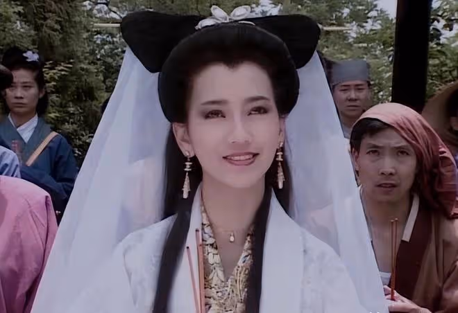 曾經明艷動人,現今老成大媽!這些古裝女神,一個比一個可惜