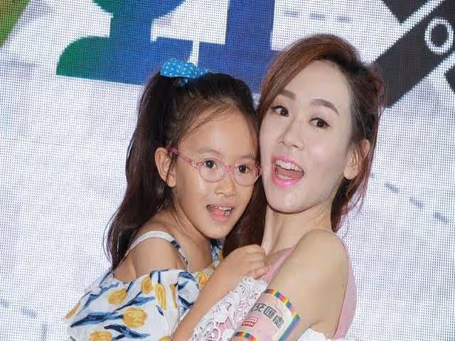罕談婚姻生活!前知名港姐曝老公身份神秘原因,多次被指是虛擬人