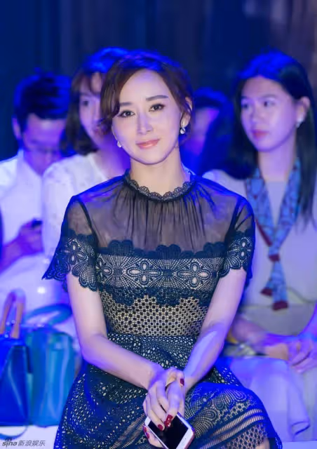 金馬皇宮酒店,一場價值5000萬婚禮,上千的馬來西亞政商界名流參加,她的丈夫讓你知道什麼是真正的豪門