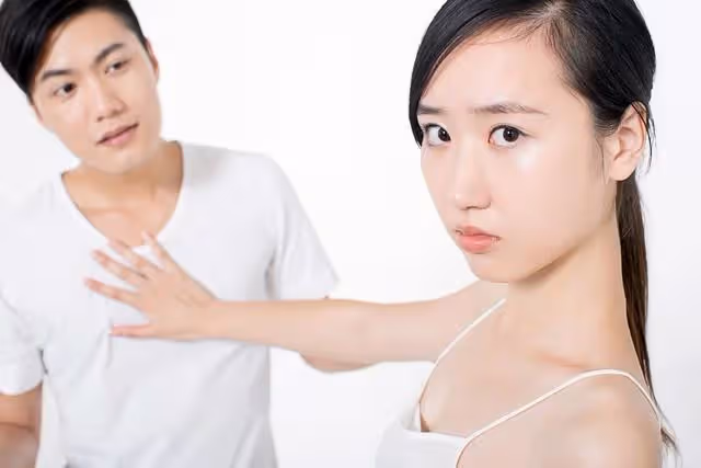 「兒媳,你暫時跟我兒子取消AA制,我病了,回來照顧我」,我:滾