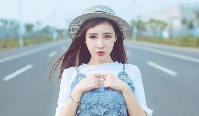 「只會哄孩子,離開我餓死你」孩子上學後,一本離婚證打了男人臉