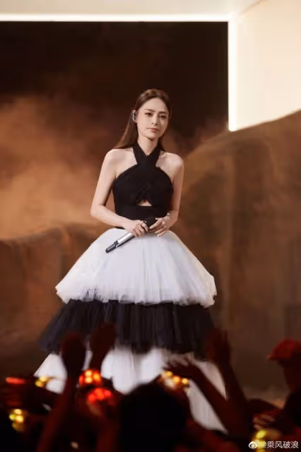【乘風破浪】王心凌扭轉常規反撲奪冠　Jessica爆哭Twins擁吻慶功