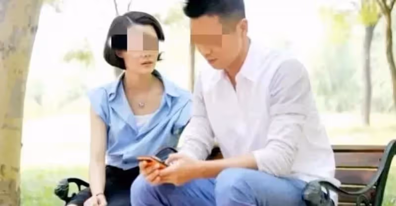 你憑什麼春節不去我娘家送禮？老公：沒錢，你媽收了我22萬的彩禮
