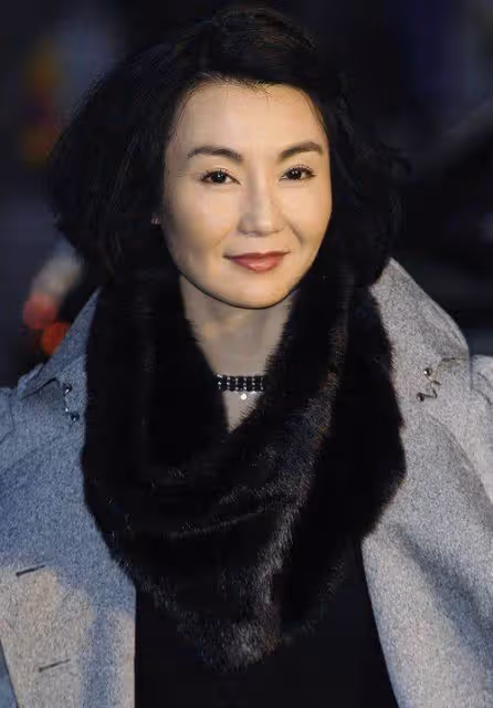 56歲張曼玉近照曝光,長胖了10斤不止的感覺,網友:我心動了