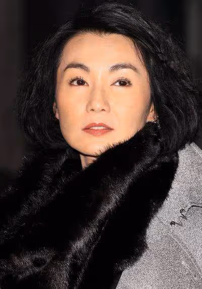 56歲張曼玉近照曝光,長胖了10斤不止的感覺,網友:我心動了