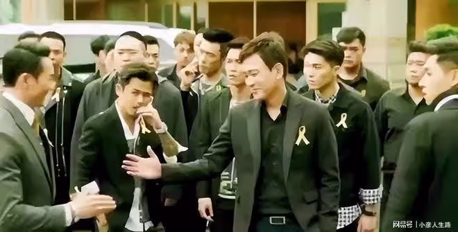 竹聯幫戰堂創始人之一,白鳥呂代豪,後期專攻學術