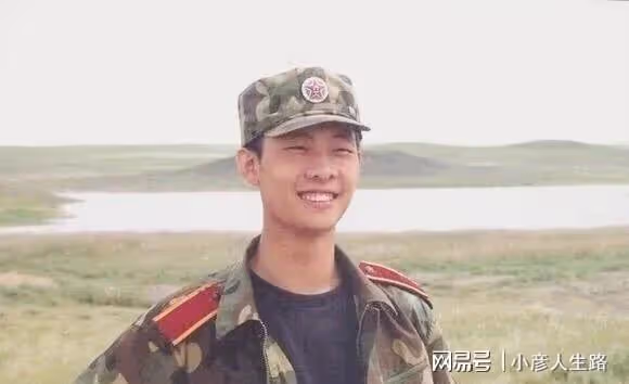 演員張譯建軍節發文:如有戰,召必回