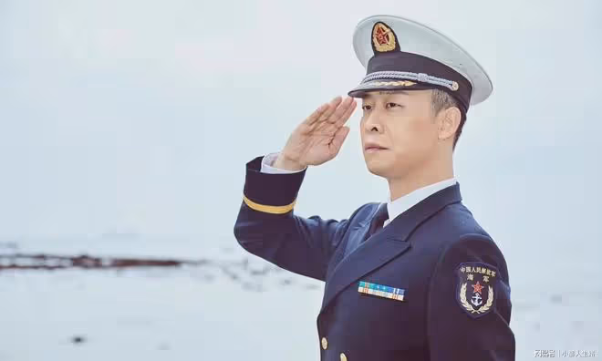 演員張譯建軍節發文:如有戰,召必回