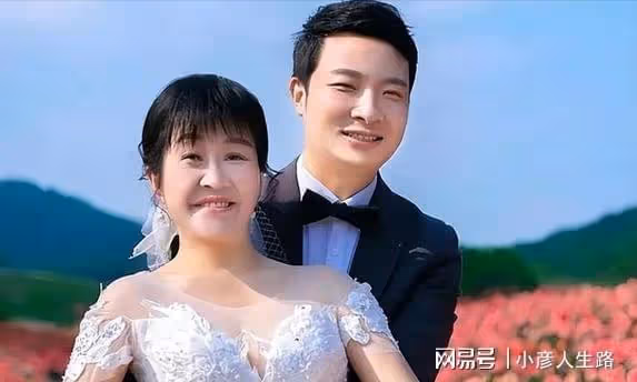 余秀華成名後花錢離婚，二婚被楊儲策打？魷魚才子求愛引爭議