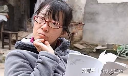 余秀華成名後花錢離婚，二婚被楊儲策打？魷魚才子求愛引爭議