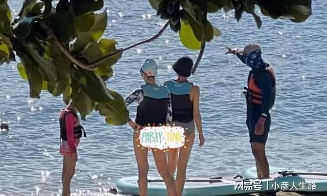 馬伊琍攜女兒旅遊近照曝光,又黑又瘦遭詬病,已有新家庭但未領證