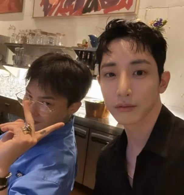 高級感CP!李洙赫曬與李聖經合照,YG師兄妹還合體GD,這組合太強