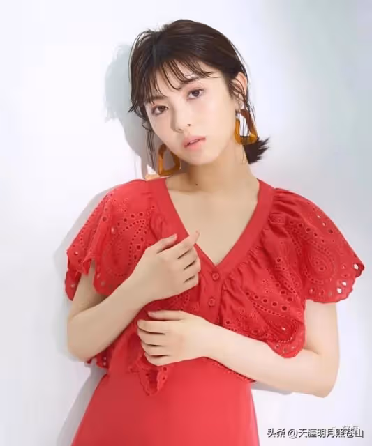 日本新國民老婆|濱邊美波