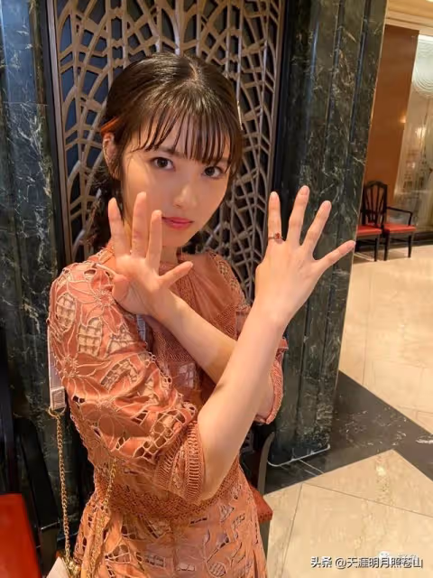 日本新國民老婆｜濱邊美波