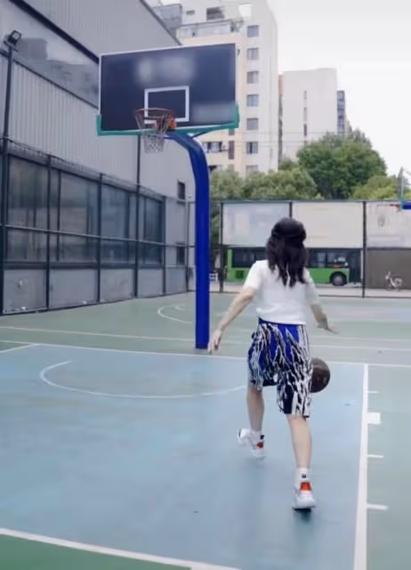 68歲女神趙雅芝曬近況!四肢纖細 上圍豐滿 ...
