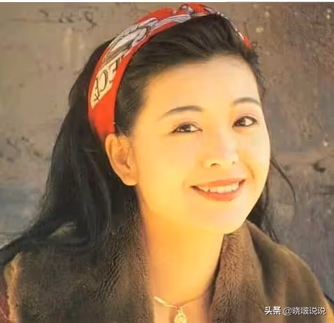 她嫁豪門13天就守寡!悔當小三「向原配斟茶認錯」 10年後「再嫁富豪」無視丈夫出軌:他很好