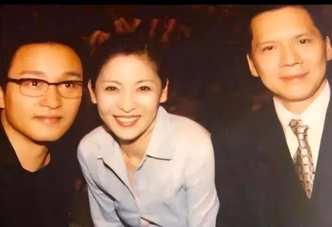 「一胖毀所有」的8位女星,年輕時驚為天人,現今都成了老大媽