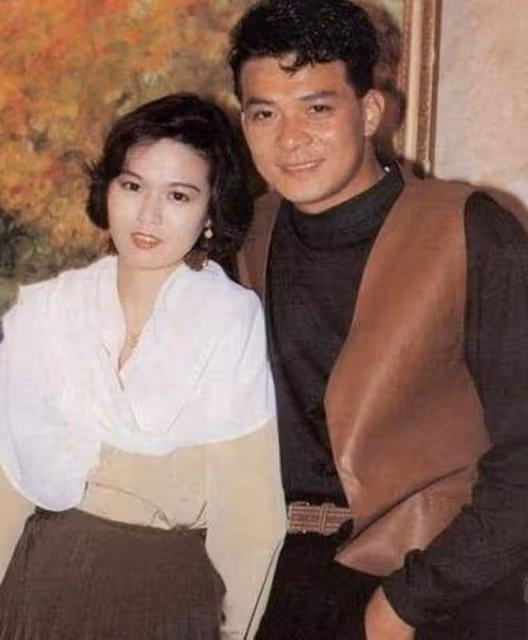 最深情的8位男星,有人呵護不孕的老婆一生,有人終身不娶