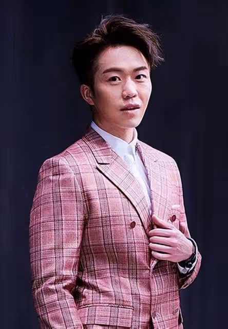 擔正做主持!TVB小生不介意與緋聞女友合作,二人多次傳出地下情