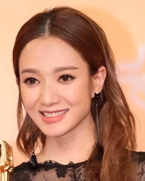 厲害!TVB前女星被曝將搭檔甄子丹拍電影,離巢轉戰內地人氣急升